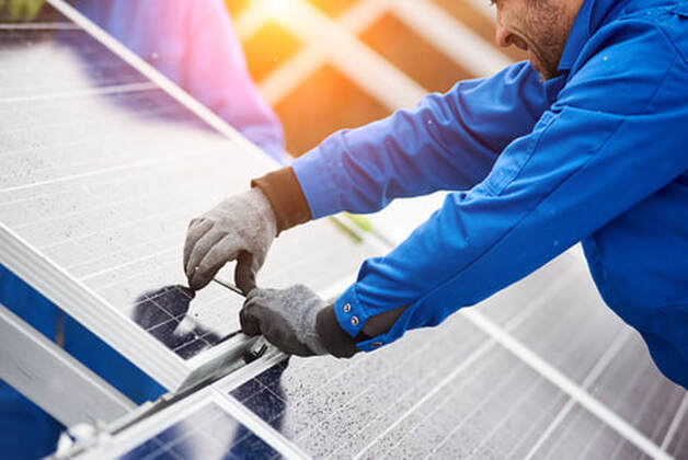 Saskatchewan solar power companies